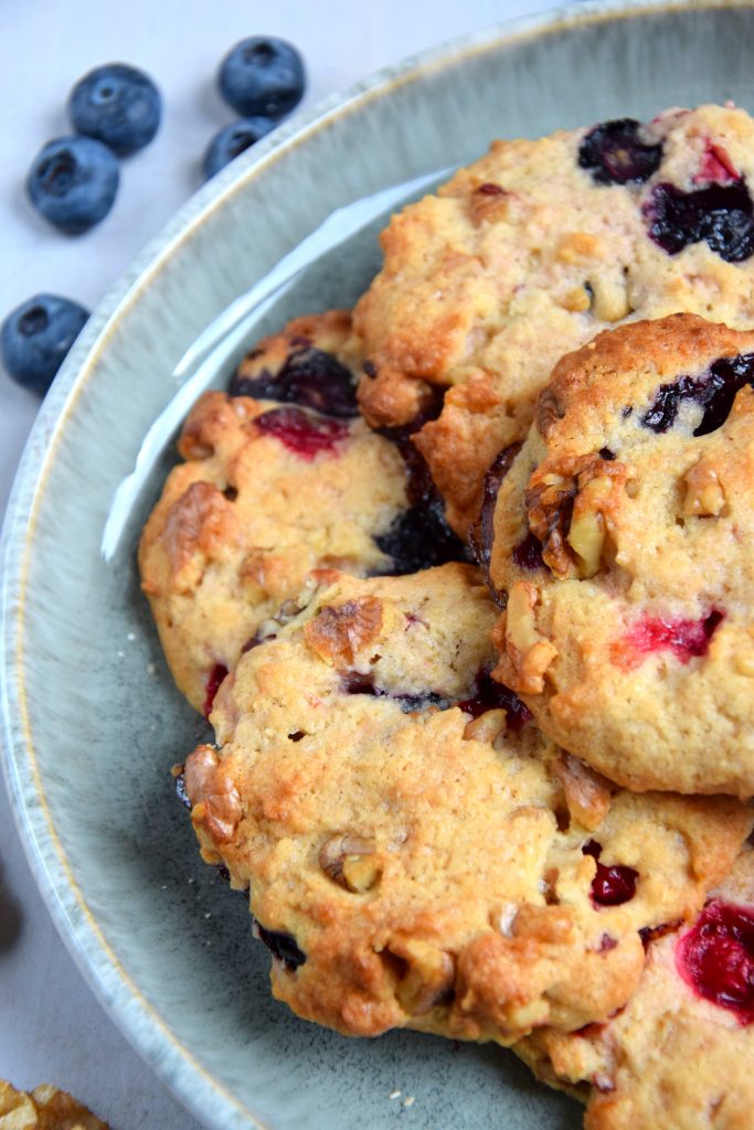 Walnuss-Beeren Cookies
