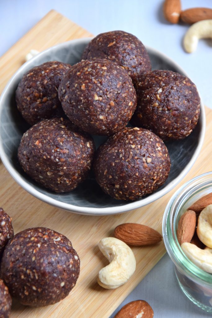 Schoko-Nuss Energy Balls