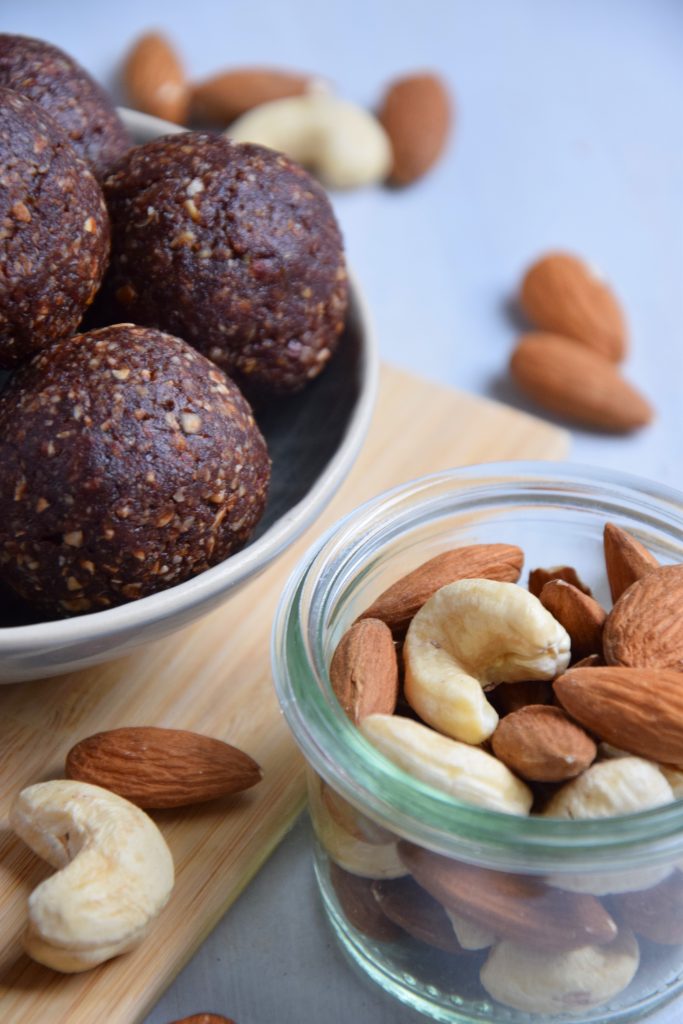 Schoko-Nuss Energy Balls