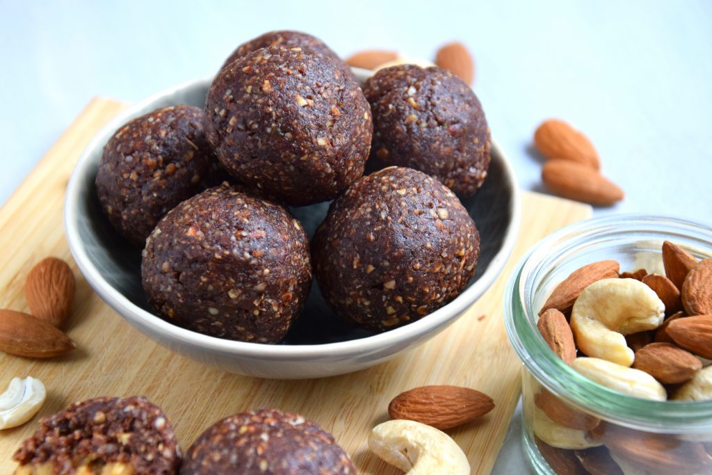 Schoko-Nuss Energy Balls